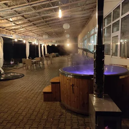 Osrodek Lesny Rajsko W Zapuscie Campingplads Zapusta