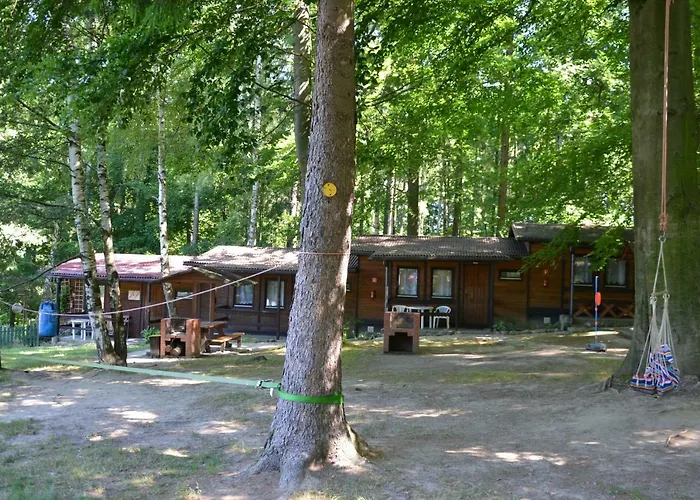 Osrodek Lesny Rajsko W Zapuscie Kamp alanı *